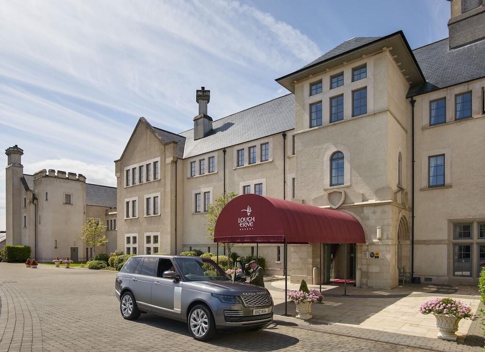 Lough Erne Resort Enniskillen Exterior foto The entrance to the hotel