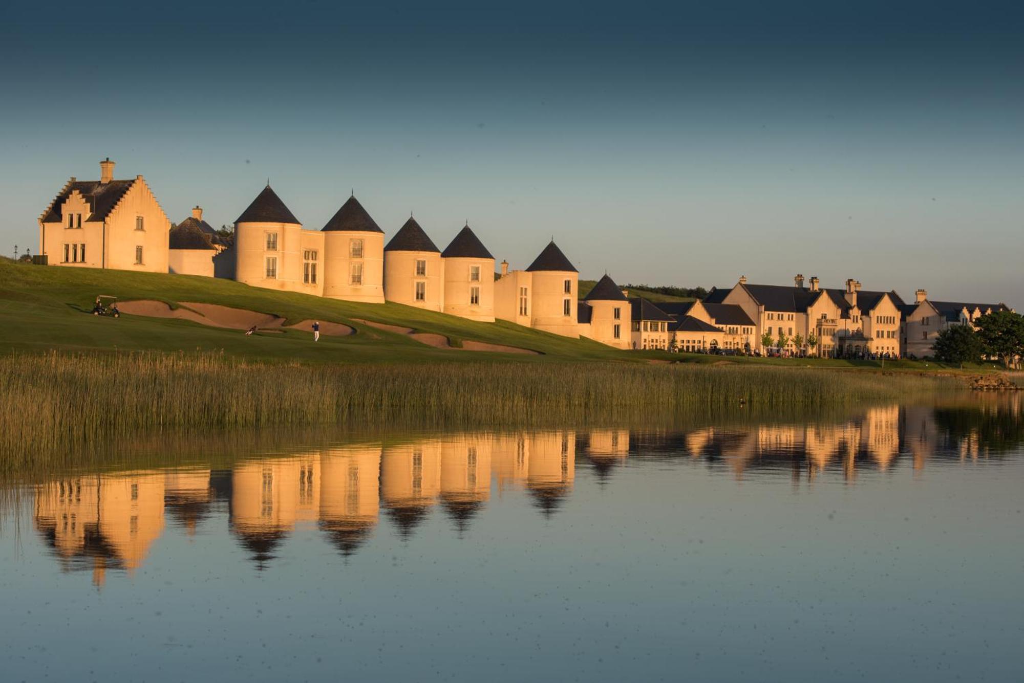 Lough Erne Resort Enniskillen Exterior foto The Village at Wild dunes